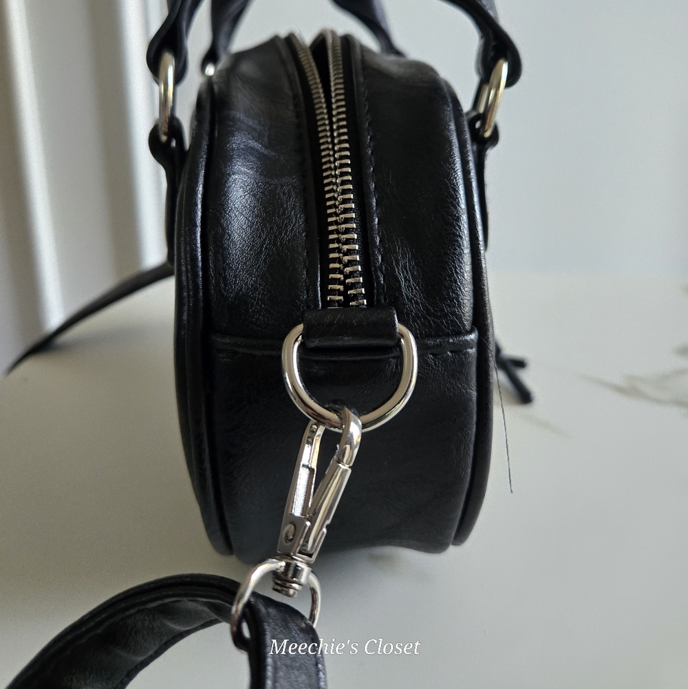 Aeropostale Y2K Studded Bowler Satchel Black Heart Star NWT​ - Picture 6 of 15
